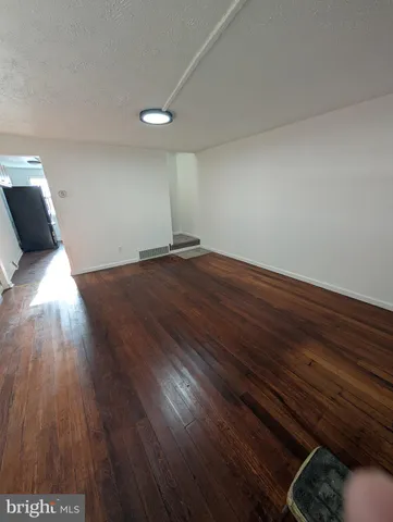 $175,000 | 414 Avondale Road, Dundalk, MD 21222