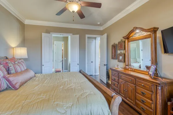 $485,000 | 302 Enclave Circle, Horseshoe Bay, TX 78657