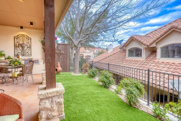 $485,000 | 302 Enclave Circle, Horseshoe Bay, TX 78657