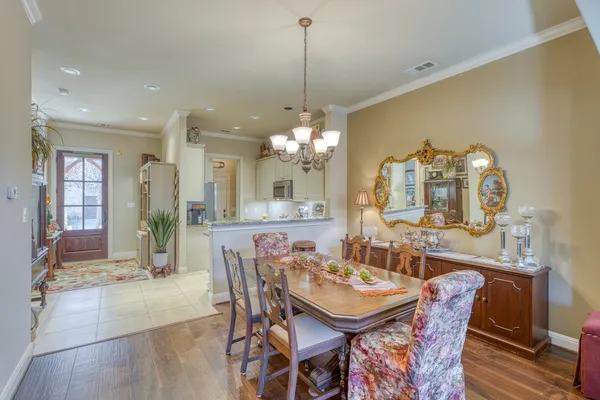 $485,000 | 302 Enclave Circle, Horseshoe Bay, TX 78657