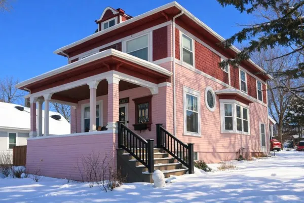 $225,000 | 432 5th Street Northeast, Staples, MN 56479