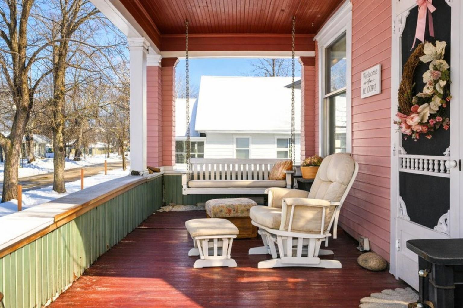 432 5th Street Northeast Staples, MN 56479 - Photo 2 of 18