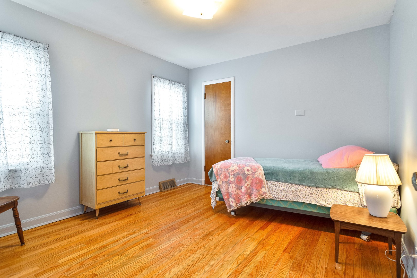 7701 West Rascher Avenue Chicago, IL 60656 - Photo 12 of 27