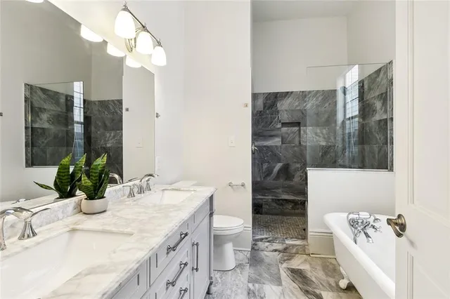 $2,600 | 1805 Governor Nicholls Street, New Orleans, LA 70116