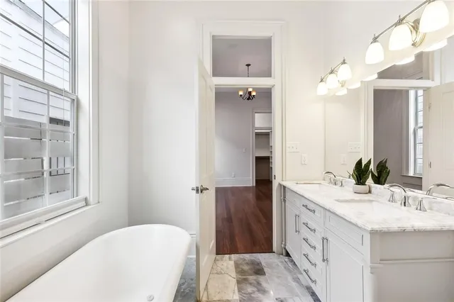 $2,600 | 1805 Governor Nicholls Street, New Orleans, LA 70116