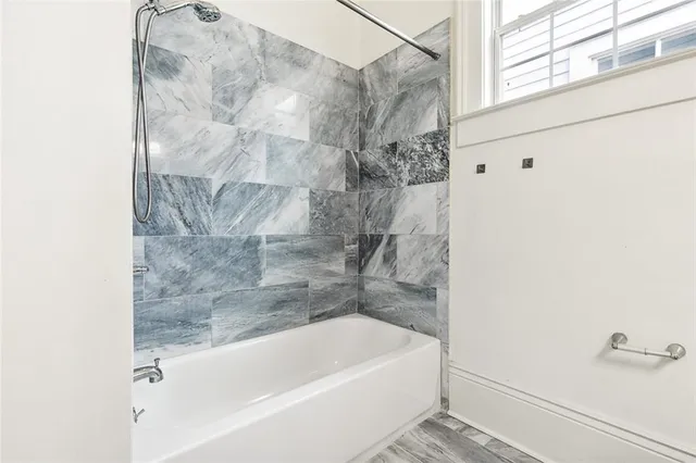 $2,600 | 1805 Governor Nicholls Street, New Orleans, LA 70116