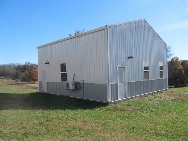 1158 Neal Road Watertown, TN 37184 - Photo 15 of 15 a view of a back yard of the house