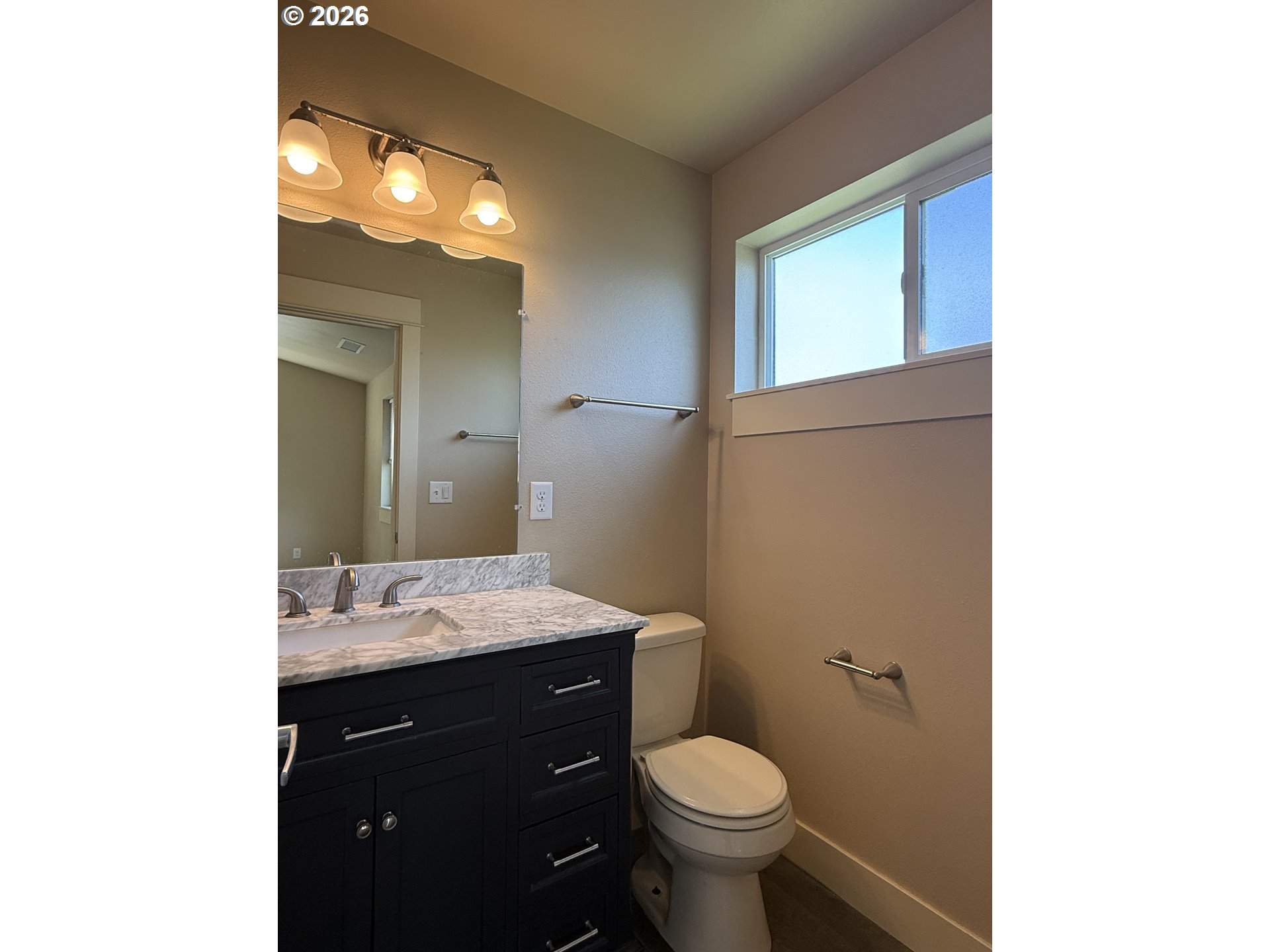 183 South Williams Street Lebanon, OR 97355 - Photo 21 of 29