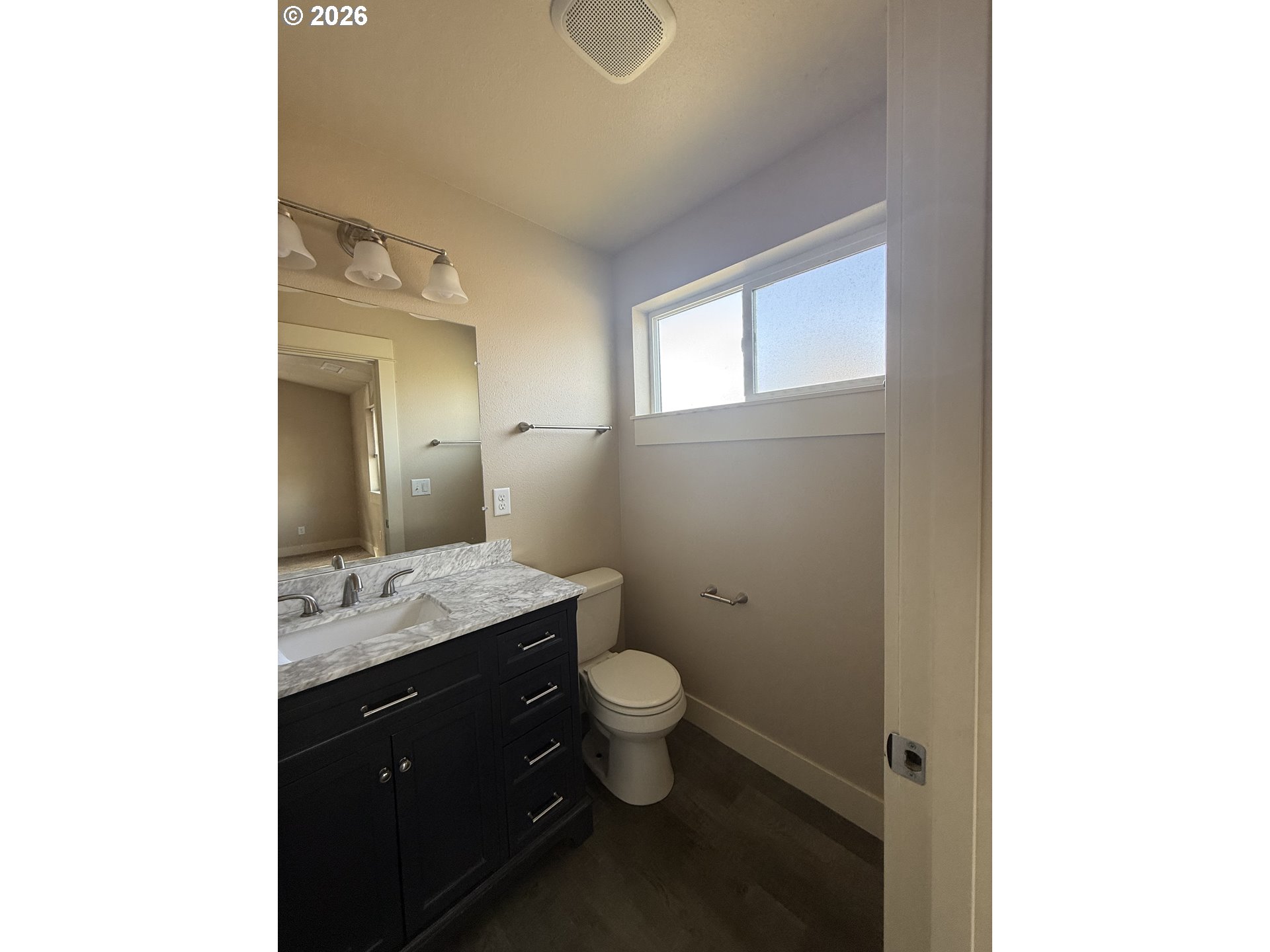 183 South Williams Street Lebanon, OR 97355 - Photo 5 of 15