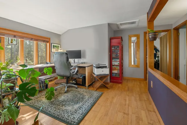 $585,000 | 1886 Winhall Hollow Road, Londonderry, VT 05155