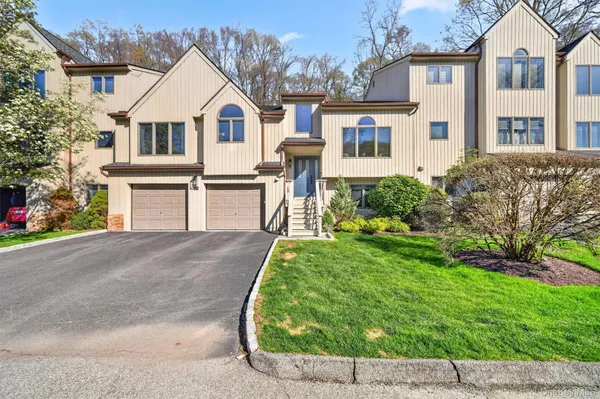 $825,000 | 53 Driftwood Drive, Somers, NY 10589