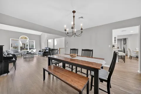 $825,000 | 53 Driftwood Drive, Somers, NY 10589