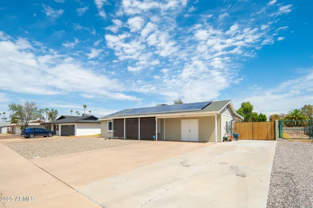 a view of residential houses with city view