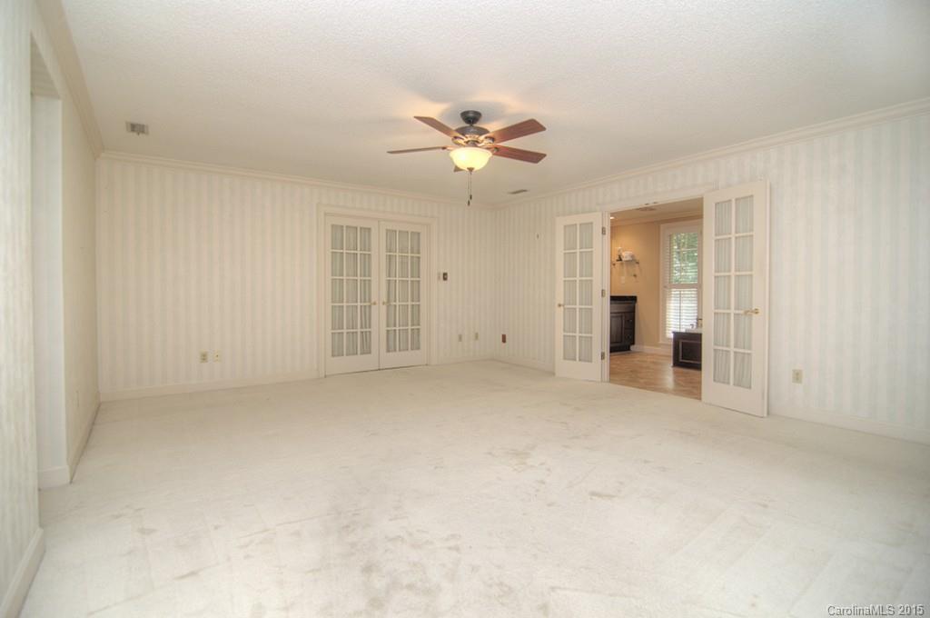 4 Tanglewood Road Lake Wylie, SC 29710 - Photo 11 of 24