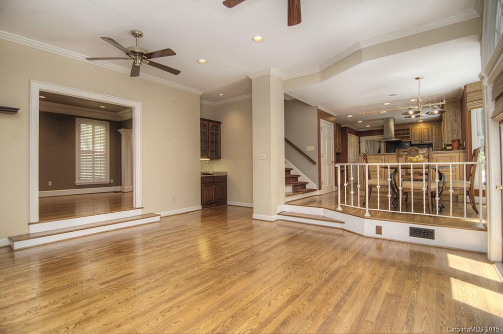 4 Tanglewood Road Lake Wylie, SC 29710 - Photo 8 of 24