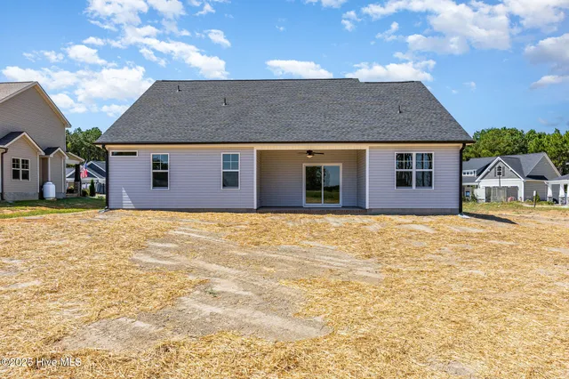 $347,800 | 82 Laramie Lane, Selma, NC 27576
