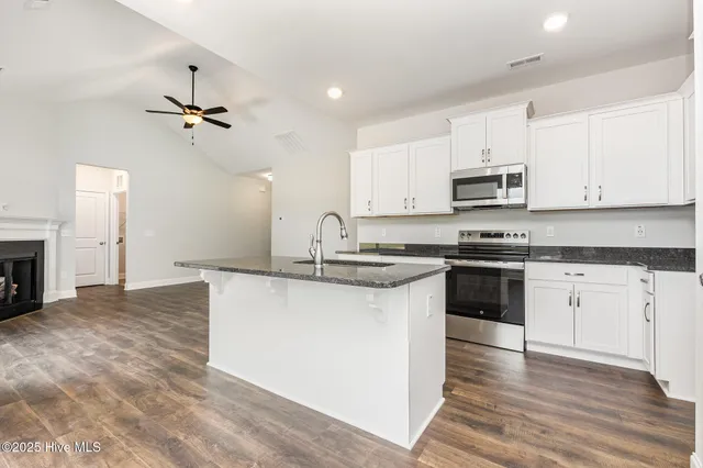 $347,800 | 82 Laramie Lane, Selma, NC 27576