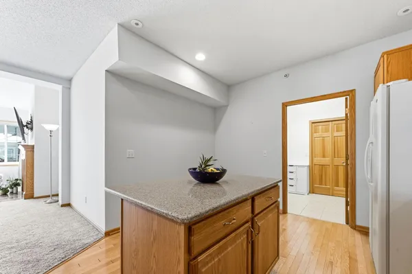 $382,000 | 14018 54th Avenue North, Unit 3, Plymouth, MN 55446