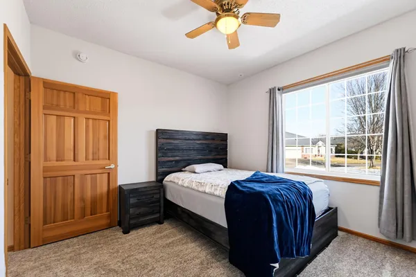 $382,000 | 14018 54th Avenue North, Unit 3, Plymouth, MN 55446