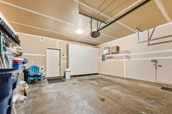$382,000 | 14018 54th Avenue North, Unit 3, Plymouth, MN 55446