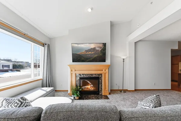 $382,000 | 14018 54th Avenue North, Unit 3, Plymouth, MN 55446