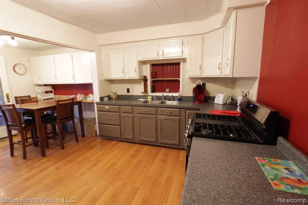 2323 Lindell Road Sterling Heights, MI 48310 - Photo 15 of 25
