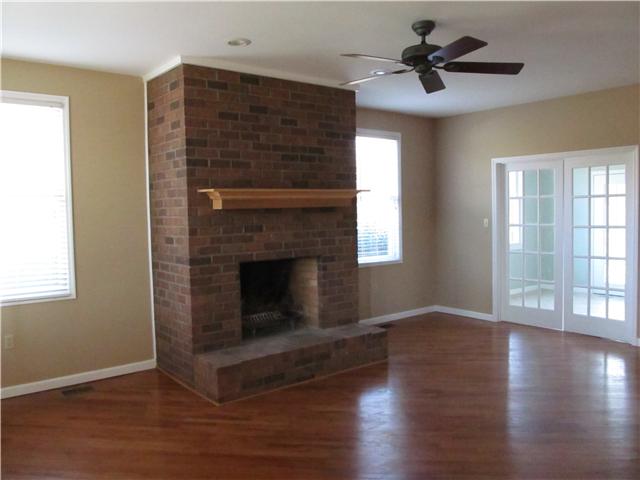 6887 Beckwith Road Mount Juliet, TN 37122 - Photo 7 of 20 Gallery Image 7