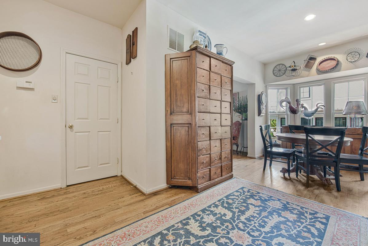 8929 Colesville Road Silver Spring, MD 20910 - Photo 19 of 43