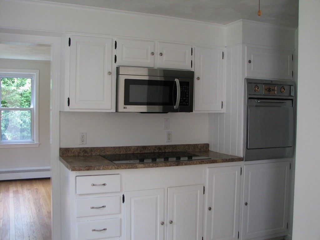 47 Clayton Road Holyoke, MA 01040 - Photo 8 of 23 Gallery Image 8