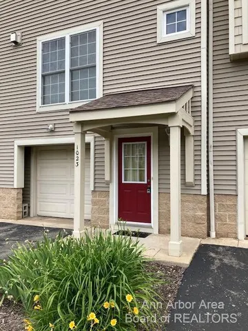 $2,100 | 1023 Bluestem Lane, Ann Arbor, MI 48103