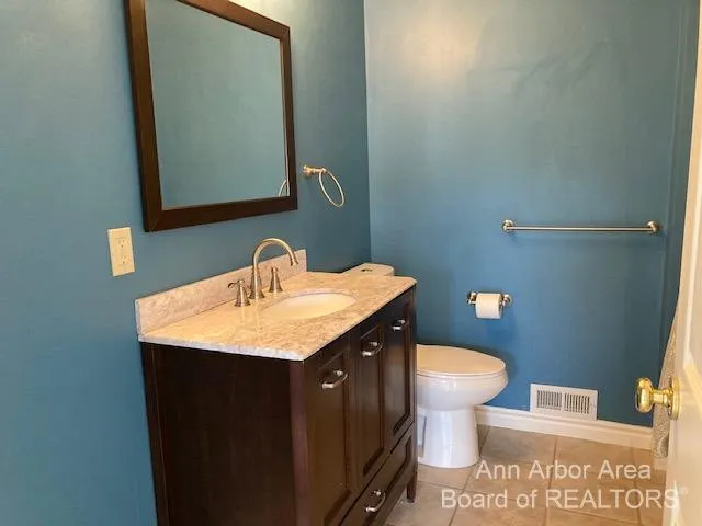 $2,100 | 1023 Bluestem Lane, Ann Arbor, MI 48103