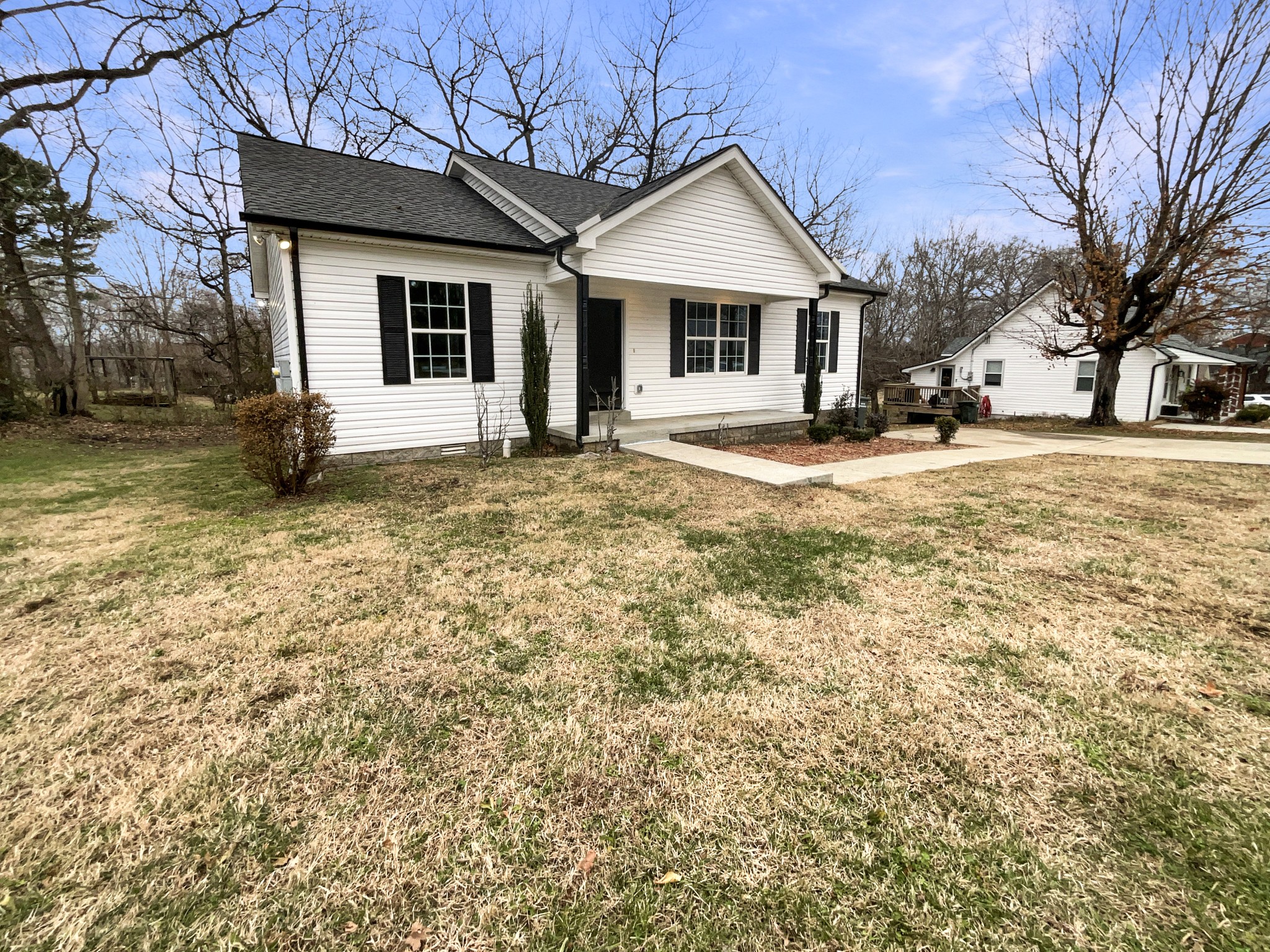 817 North Brown Street Springfield, TN 37172 - Photo 8 of 20 a view of a yard in front of a house with large tree