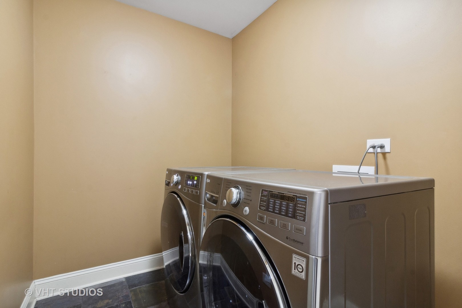 24533 Rockefeller Court Plainfield, IL 60544 - Photo 29 of 44 Gallery Image 29
