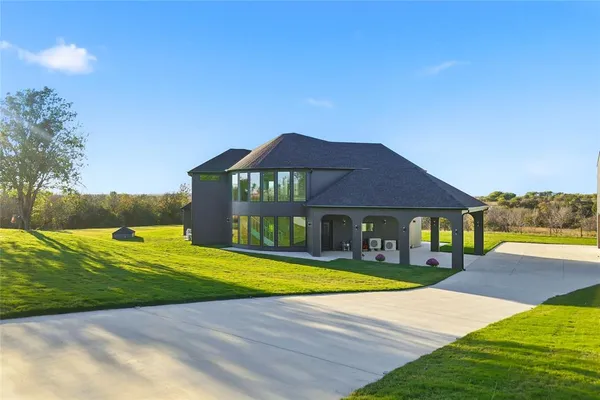 $1,350,000 | 145 ROCK Court, Decatur, TX 76234