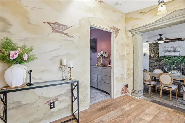 $520,000 | 20 Woodland Avenue, Cranston, RI 02920