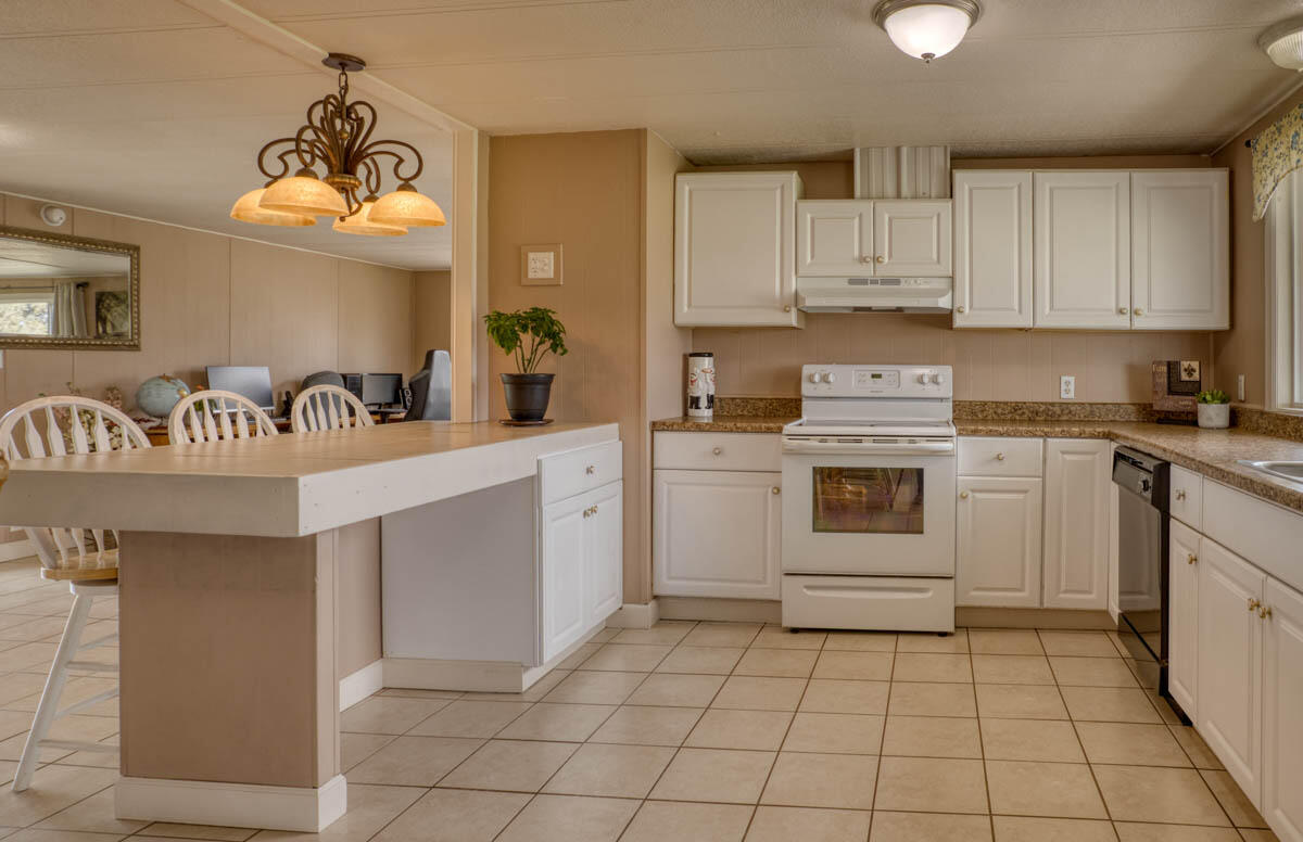 63893 Deschutes Market Road Bend, OR 97701 - Photo 11 of 48 crep5655_9
