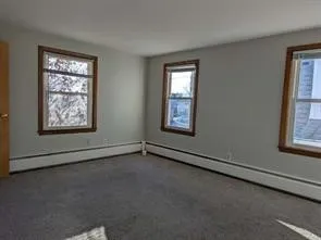$1,700 | 652 Armistice Boulevard, Unit 2, Pawtucket, RI 02861