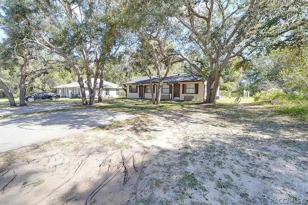 512 Long Avenue, Unit B Inverness, FL 34453 - Photo 18 of 20
