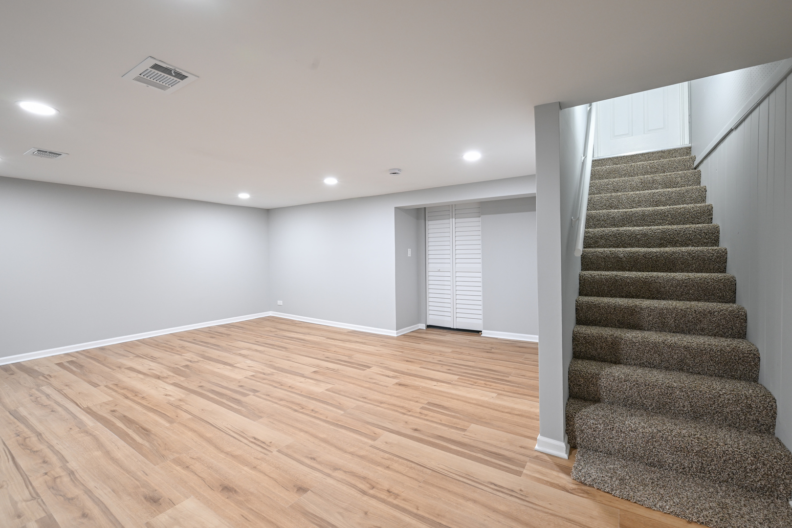 1210 North Wheeling Road Mount Prospect, IL 60056 - Photo 19 of 22