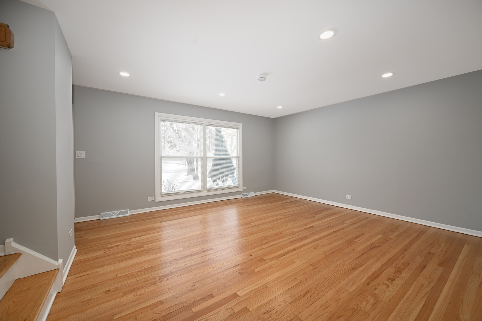 1210 North Wheeling Road Mount Prospect, IL 60056 - Photo 9 of 22