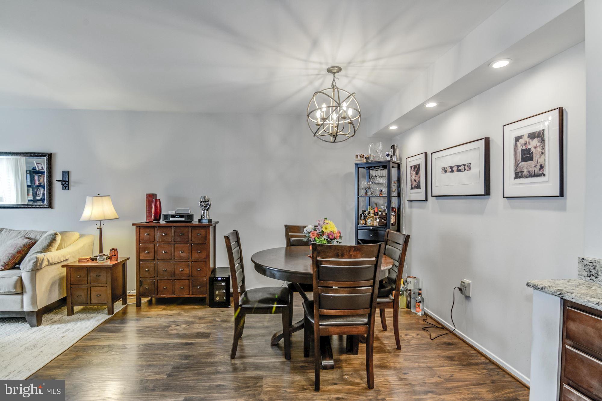 7804 Harrowgate Circle, Unit B Springfield, VA 22152 - Photo 13 of 45 Dining Room