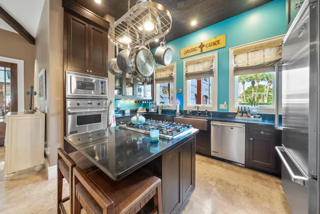 $3,299,000 | 40 Rue Caribe, Miramar Beach, FL 32550