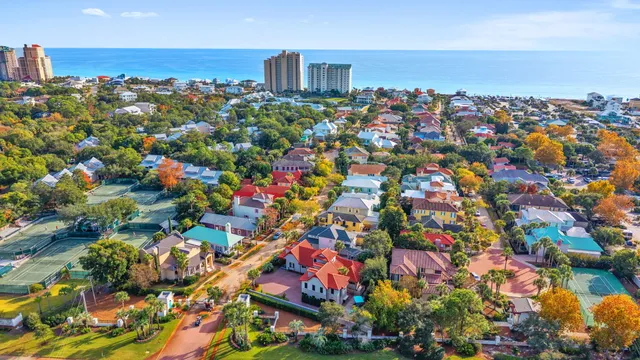 $3,299,000 | 40 Rue Caribe, Miramar Beach, FL 32550