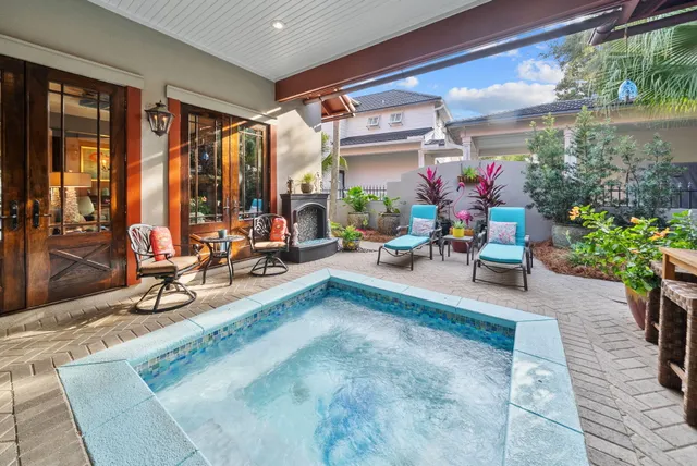 $3,299,000 | 40 Rue Caribe, Miramar Beach, FL 32550