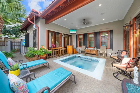 $3,299,000 | 40 Rue Caribe, Miramar Beach, FL 32550