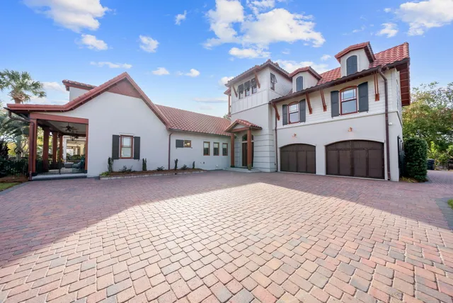 $3,299,000 | 40 Rue Caribe, Miramar Beach, FL 32550
