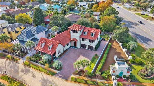 $3,299,000 | 40 Rue Caribe, Miramar Beach, FL 32550