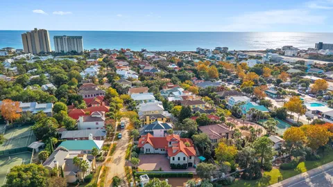 $3,299,000 | 40 Rue Caribe, Miramar Beach, FL 32550