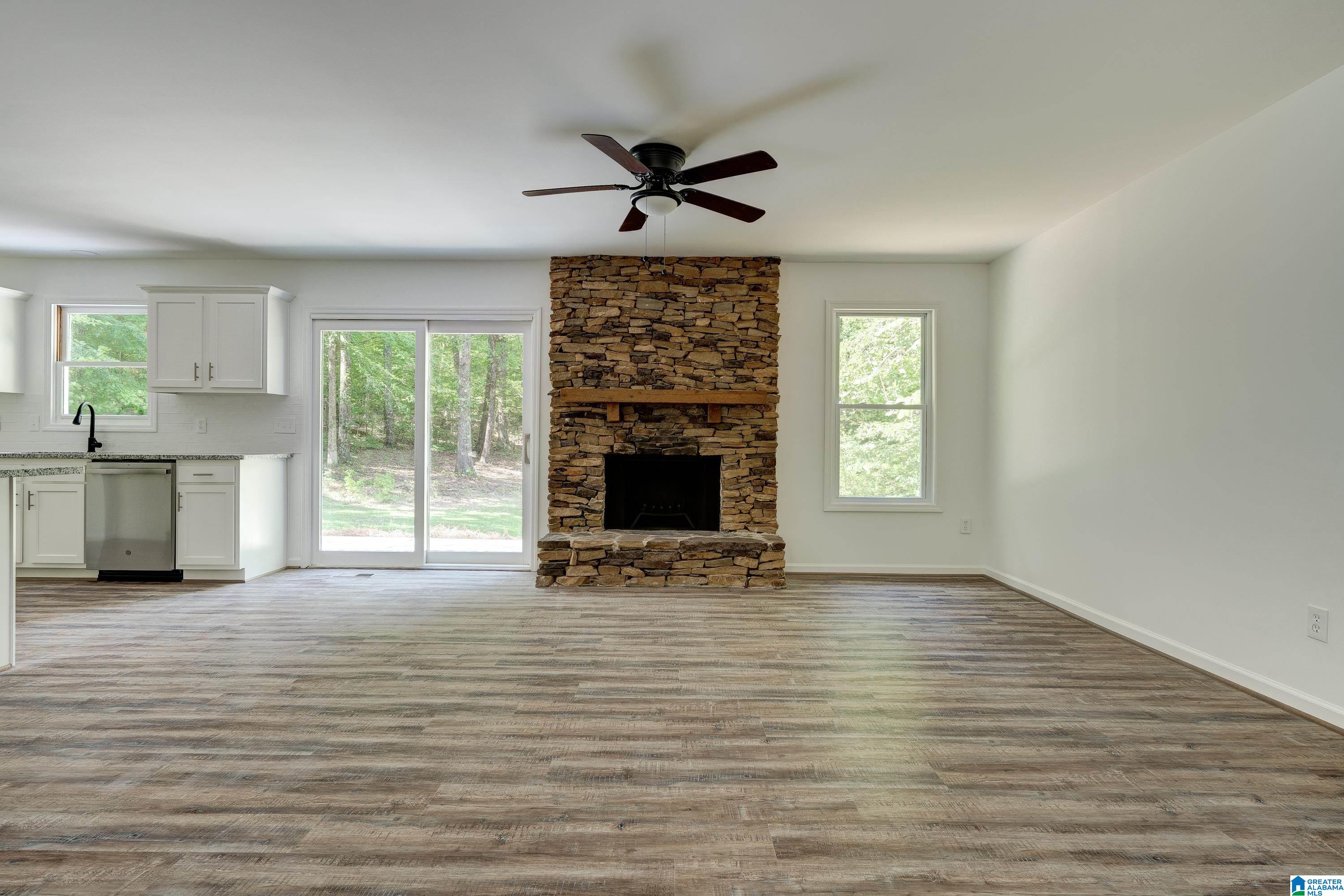 6530 Mountain Heights Road Pinson, AL 35126 - Photo 10 of 31