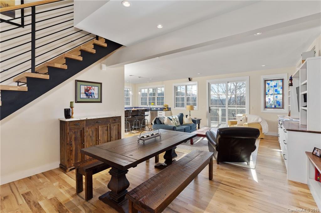 98 Cole Ridge Road Asheville, NC 28804 - Photo 8 of 33 Gallery Image 8
